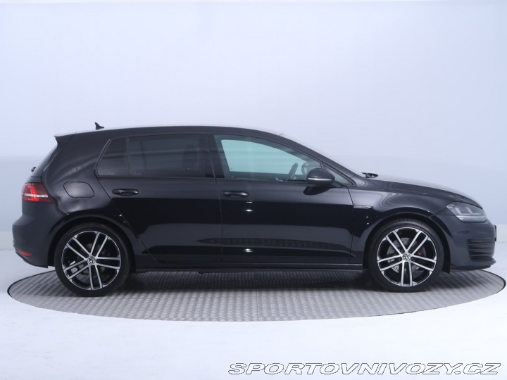 Volkswagen Golf 2.0 TDI GTD 2016