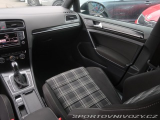Volkswagen Golf 2.0 TDI GTD 2016