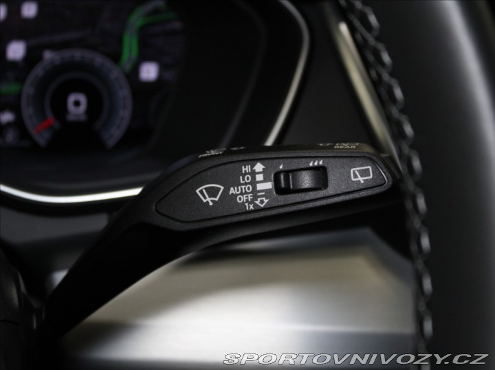 Audi Ostatní modely Q5 2,0 40TDi Q.SB S-Line 182 2022