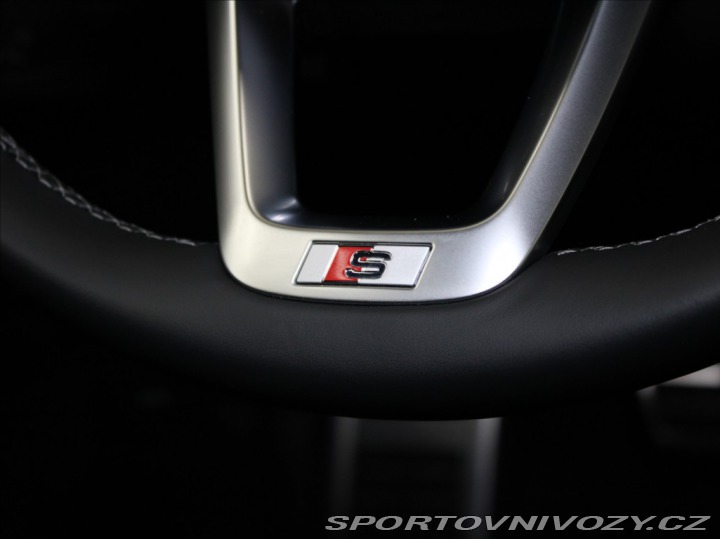 Audi Ostatní modely Q5 2,0 40TDi Q.SB S-Line 182 2022