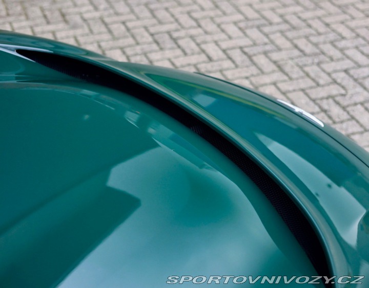 Aston Martin Vantage V12 Vantage | 1/333 ks - 2023