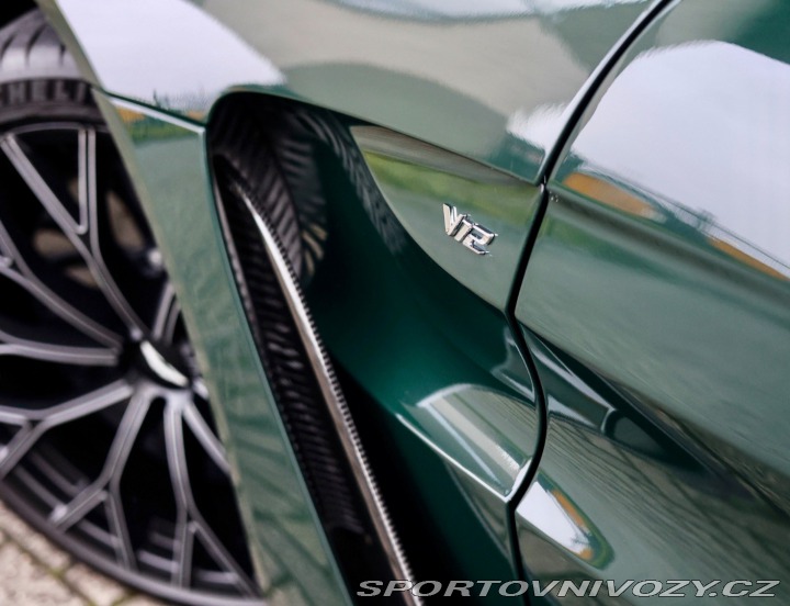 Aston Martin Vantage V12 Vantage | 1/333 ks - 2023