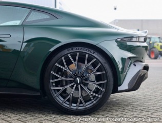 Aston Martin Vantage V12 Vantage | 1/333 ks - 2023