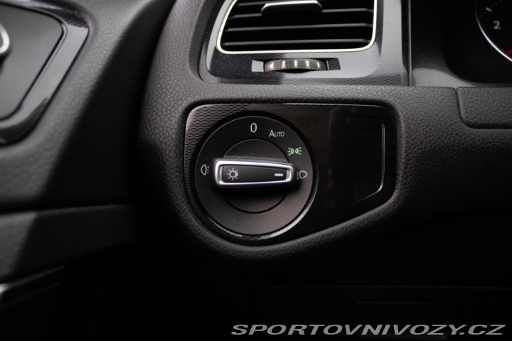 Volkswagen Golf Variant  GTD 2.0 TDI BMT 2015