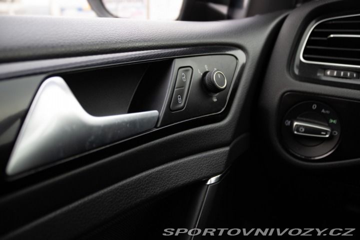 Volkswagen Golf Variant  GTD 2.0 TDI BMT 2015