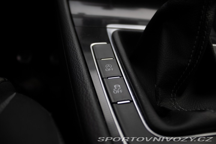 Volkswagen Golf Variant  GTD 2.0 TDI BMT 2015