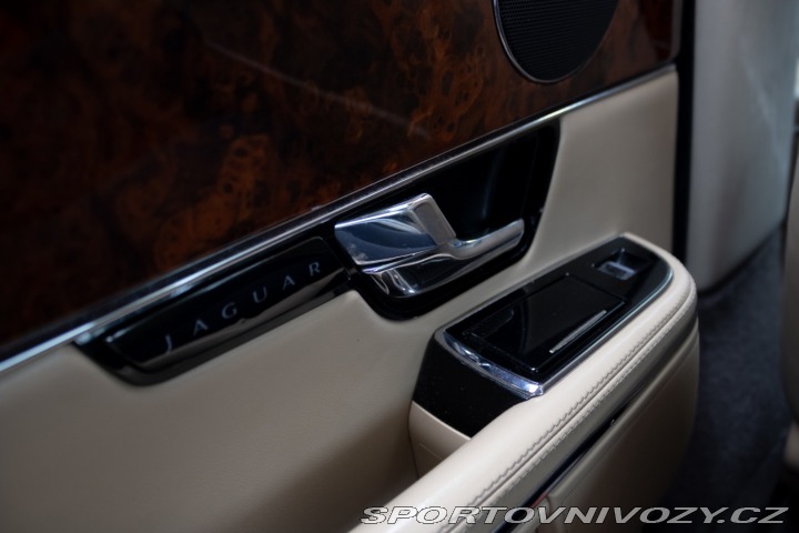 Jaguar XJ 3.0 V6 DIESEL Premium Lu 2011