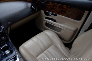 Jaguar XJ 3.0 V6 DIESEL Premium Lu 2011