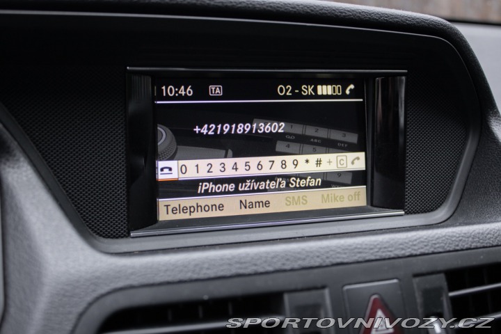 Mercedes-Benz E Kupé  350 CDI Blue / AJ N 2010