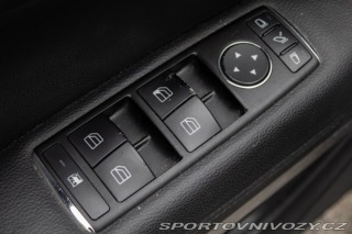 Mercedes-Benz E Kupé  350 CDI Blue / AJ N 2010