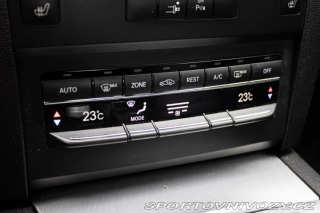 Mercedes-Benz E Kupé  350 CDI Blue / AJ N 2010