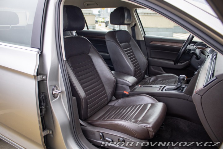 Volkswagen Ostatní modely Passat Variant Variant  2.0 BiTDI 240k H 2016