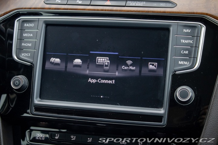 Volkswagen Ostatní modely Passat Variant Variant  2.0 BiTDI 240k H 2016