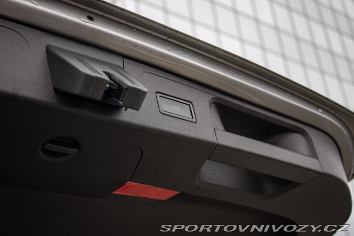 Volkswagen Ostatní modely Passat Variant Variant  2.0 BiTDI 240k H 2016