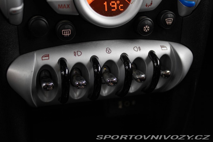 Mini Clubman 1.6 A/T - AJ NA SPLÁTKY/ 2010