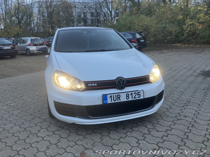 Volkswagen Golf 6 GTI 2011