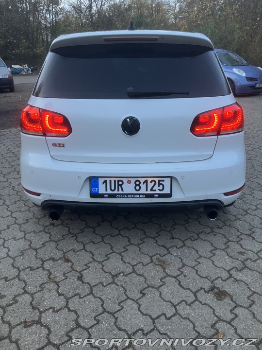 Volkswagen Golf 6 GTI 2011