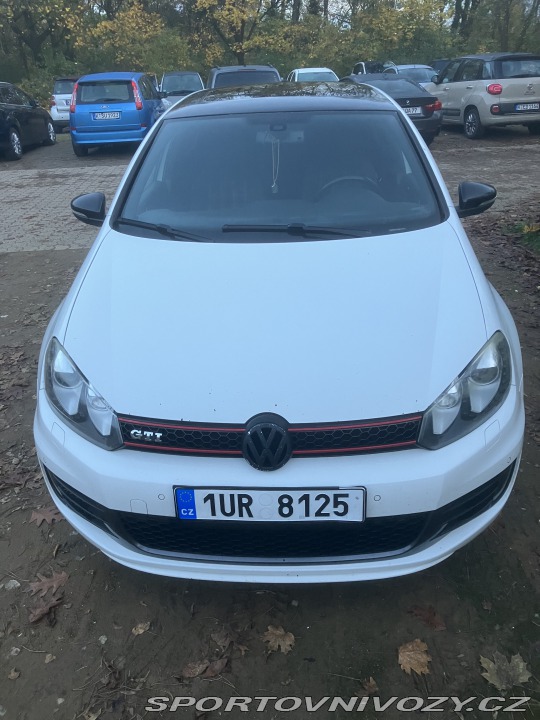 Volkswagen Golf 6 GTI 2011