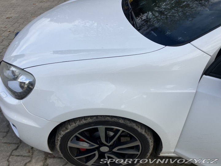 Volkswagen Golf 6 GTI 2011