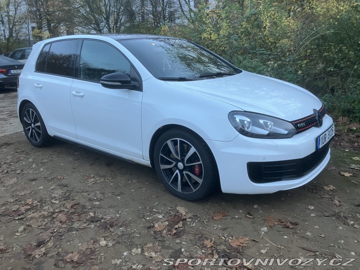 Volkswagen Golf 6 GTI 2011