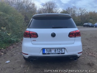 Volkswagen Golf 6 GTI 2011