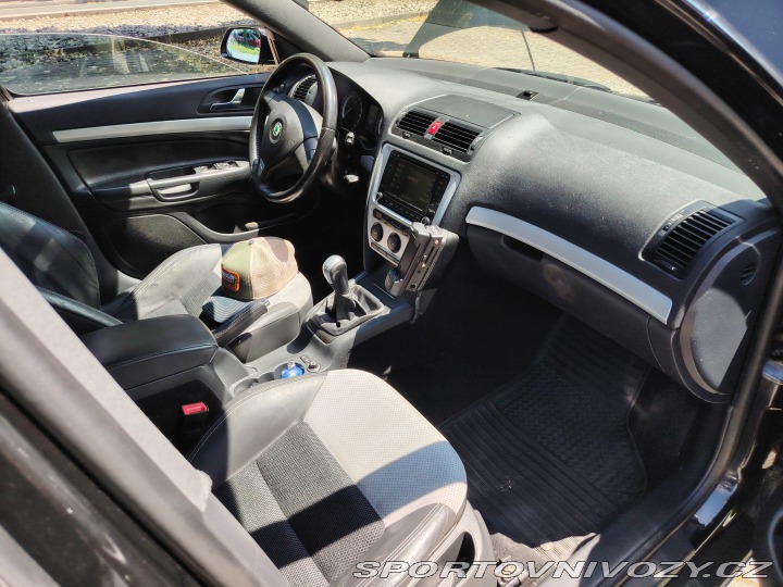 Škoda Octavia RS  2007