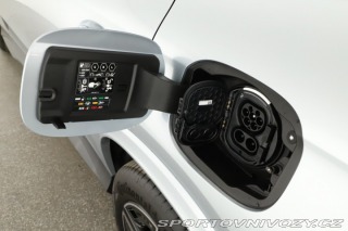 Mercedes-Benz Ostatní modely GLC AMG Line GLC 300 e 4MATIC 2025