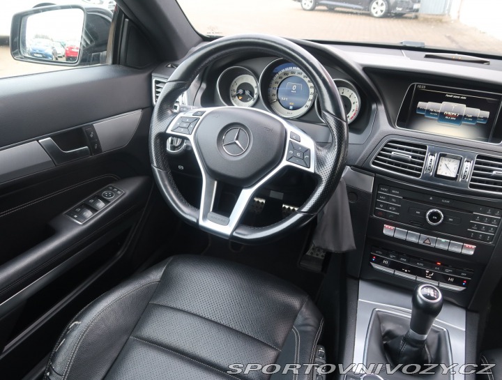 Mercedes-Benz E AMG Paket E 200 2016