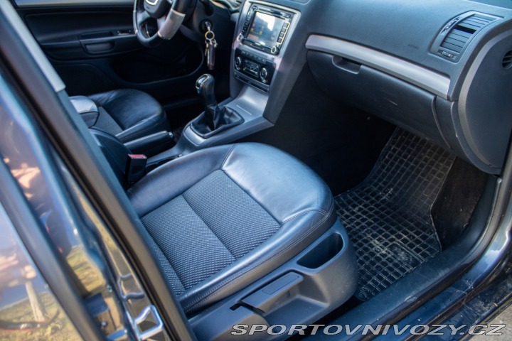 Ostatní značky Ostatní modely Osobné a úžitkové autá Abarth Abarth Octavia   Elegance 2011