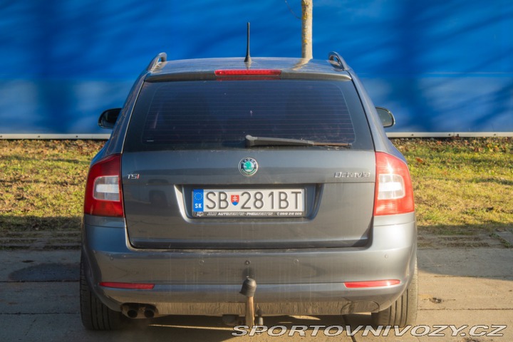 Ostatní značky Ostatní modely Osobné a úžitkové autá Abarth Abarth Octavia   Elegance 2011