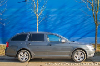 Ostatní značky Ostatní modely Osobné a úžitkové autá Abarth Abarth Octavia   Elegance 2011