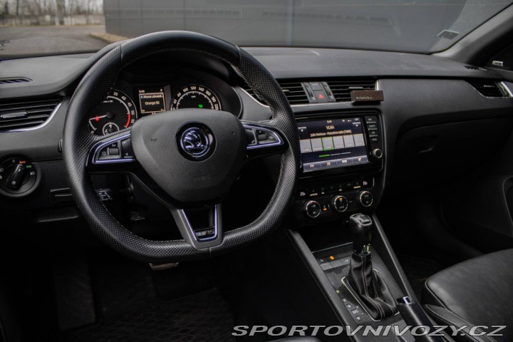 Škoda Octavia RS Combi  RS 2.0 TDI DPF DSG 2015