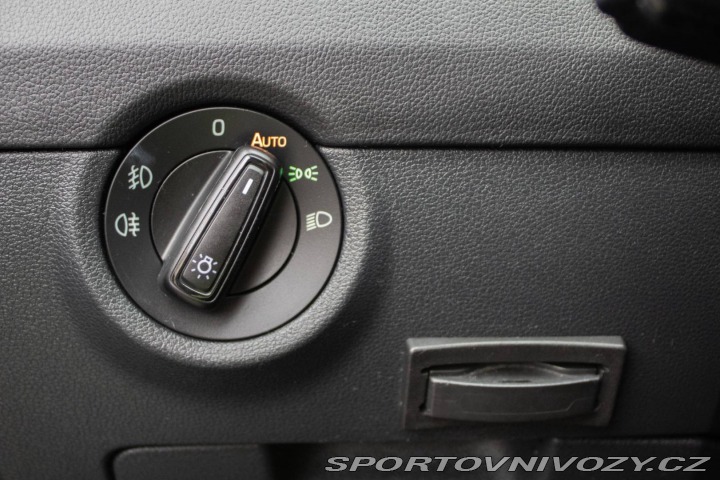 Škoda Octavia RS Combi  RS 2.0 TDI DPF DSG 2015