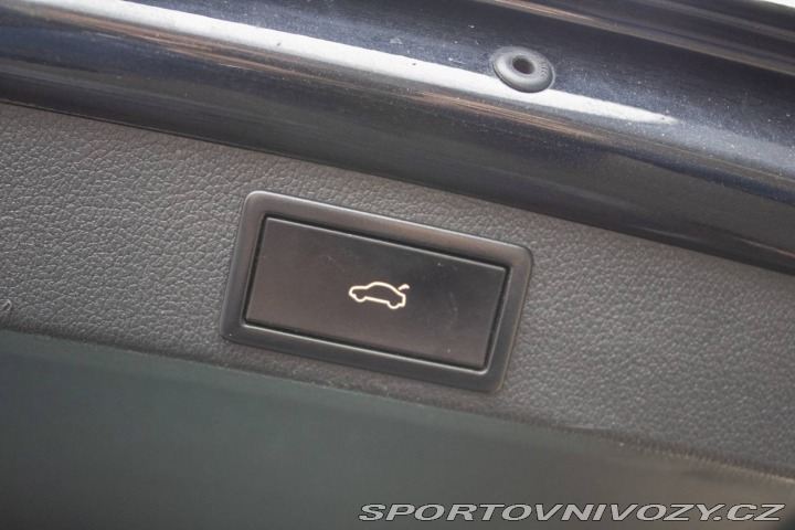 Škoda Octavia RS Combi  RS 2.0 TDI DPF DSG 2015