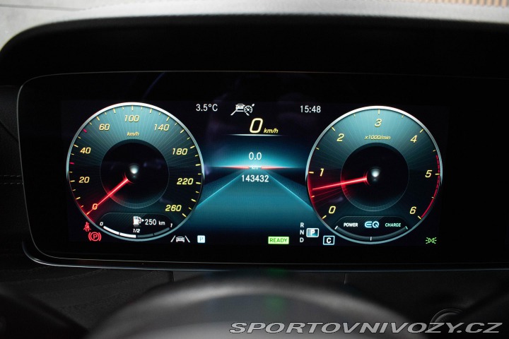 Mercedes-Benz E E 300d 4M*AMG*AIR*DPH*ČR 2022