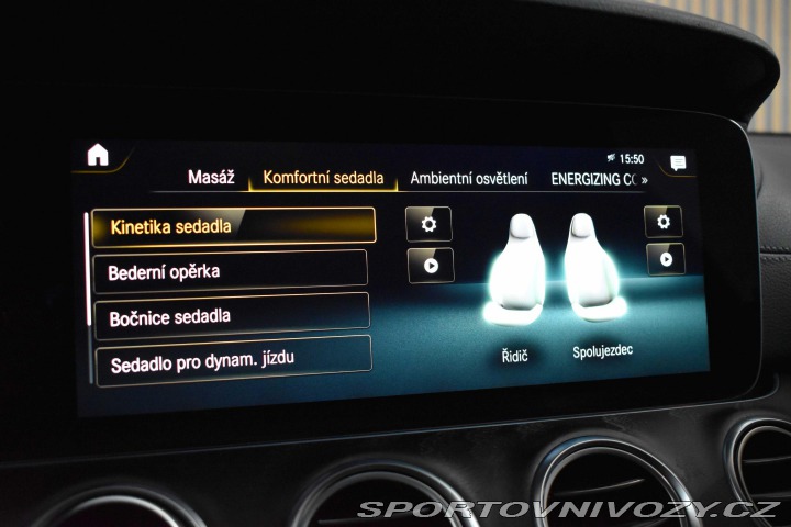 Mercedes-Benz E E 300d 4M*AMG*AIR*DPH*ČR 2022