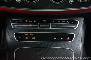 Mercedes-Benz E E 300d 4M*AMG*AIR*DPH*ČR 2022