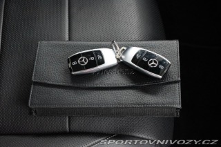Mercedes-Benz E E 300d 4M*AMG*AIR*DPH*ČR 2022