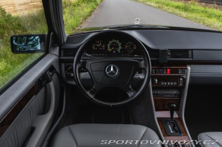 Mercedes-Benz E 400 E W124 1992
