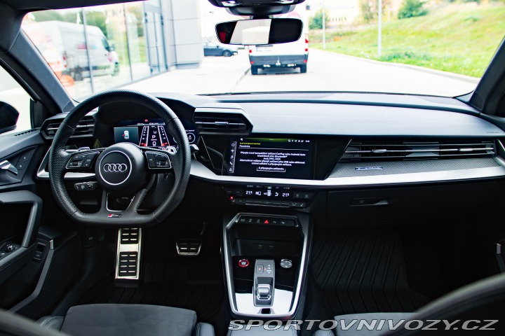 Audi RS3 REZERVACE 2022