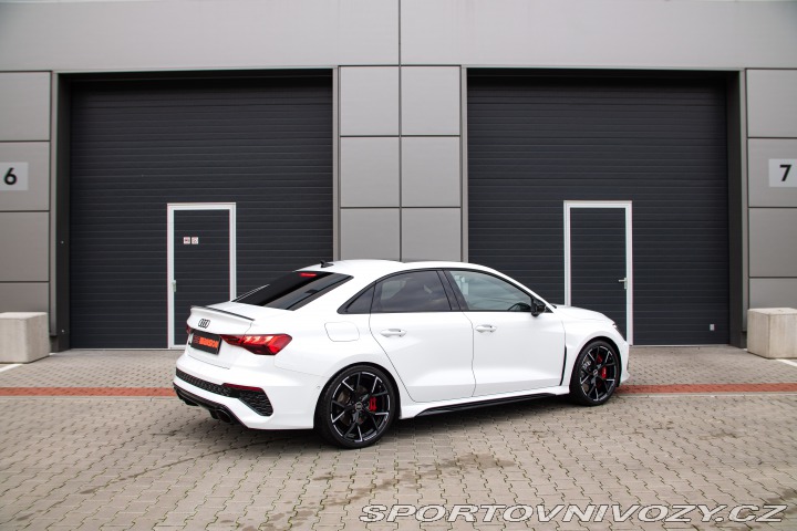 Audi RS3 REZERVACE 2022