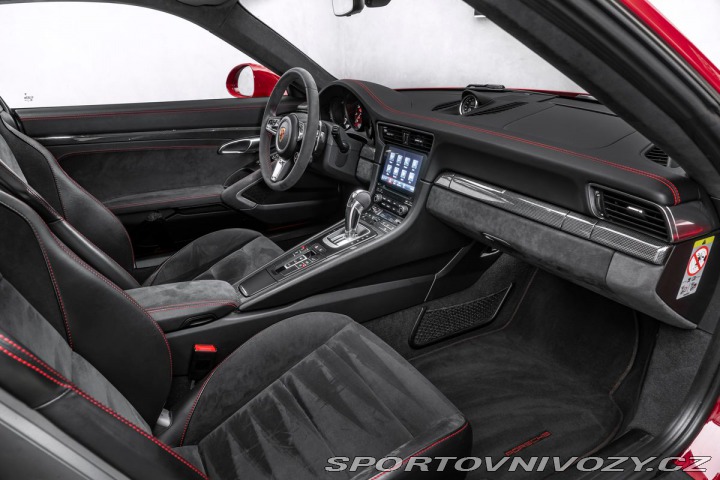 Porsche 911 GTS 991.2 Approved 11/202 2018