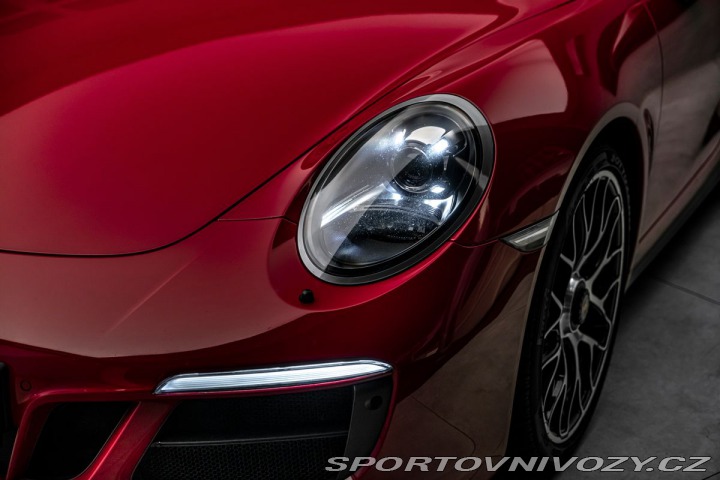 Porsche 911 GTS 991.2 2018