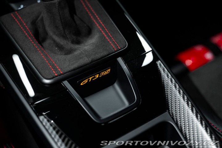 Porsche 911 GT3RS Weissach, Lift, Car 2025