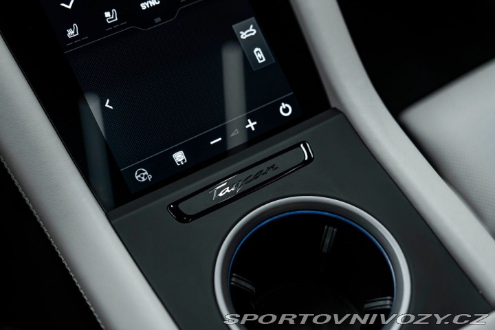 Porsche Taycan 4S, BOSE, PANO, HD MATRIX 2024