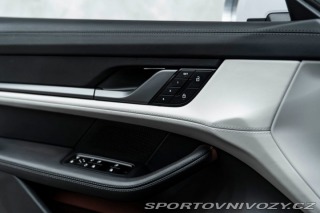 Porsche Taycan 4S, BOSE, PANO, HD MATRIX 2024