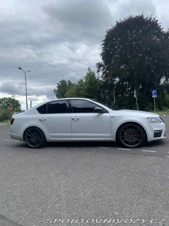 Škoda Ostatní modely Octavia RS 2016