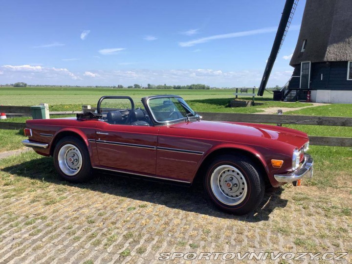 Ostatní značky Ostatní modely Triumph TR6 1976
