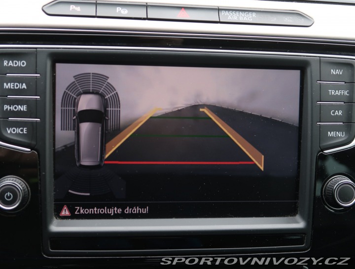 Volkswagen Ostatní modely Passat Highline 2.0 BiTDI 2015