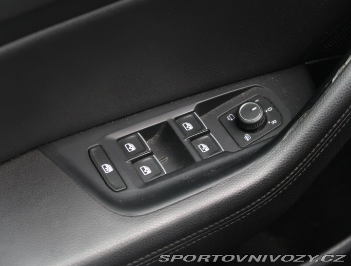 Volkswagen Ostatní modely Passat Highline 2.0 BiTDI 2015